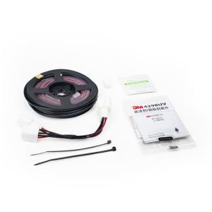 Kit feux arrière LED pour Mazda MX5 ND3 monté dans le hayon entre les feux arrière