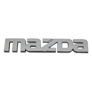Emblème Mazda MX5 sur le pare-chocs arrière 