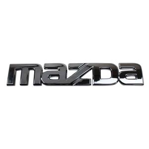 Emblème Mazda MX5 sur le couvercle du coffre